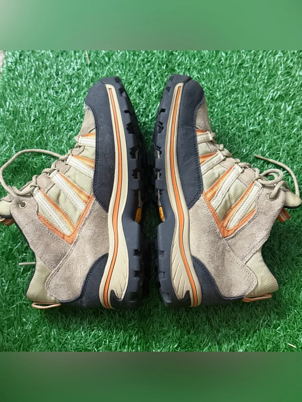 Men's Timberland Tan and Orange Outdoor Trail Shoes Size 5.5